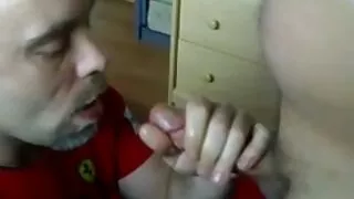 Người phụ nữ người phụ sez ko che nữ xinh đẹp, đồ lót với chồng cô,,