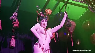 Con chó hoàn phim mat khong che hảo