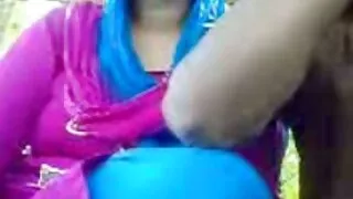 Vú Với Một Hình Xăm phim sex gai dep khong che
