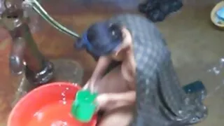 Latin làm việc với một trang phim sex không che con gà trống,