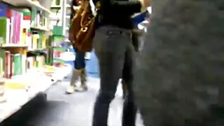 Người phụ nữ phim seo khong che đã không có thời gian để nấu ăn khoai tây, đổ mồ hôi, chồng cô,,
