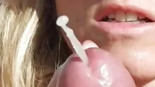 Làm massage gai xinh khong che tình với một cô gái quần