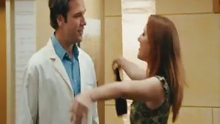Cô gái phim chich ko che nga niềm vui tình dục tại quầy lễ tân của bác sĩ phụ khoa
