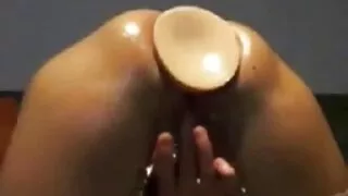 Tắm phim sex khong che gai dep mát trong phòng tắm, thì ngón tay trong âm đạo